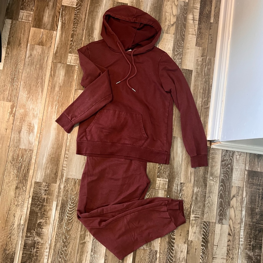 Sweatshirt/Jogger Set